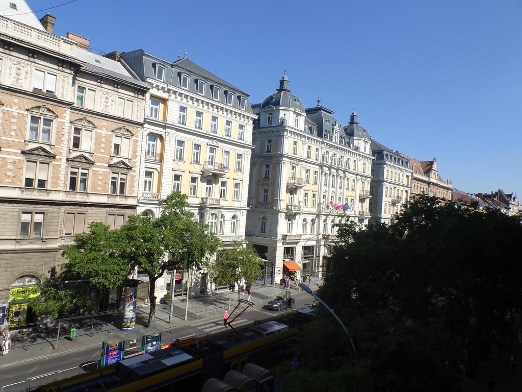Sissy Apartment Budapest Bagian luar foto